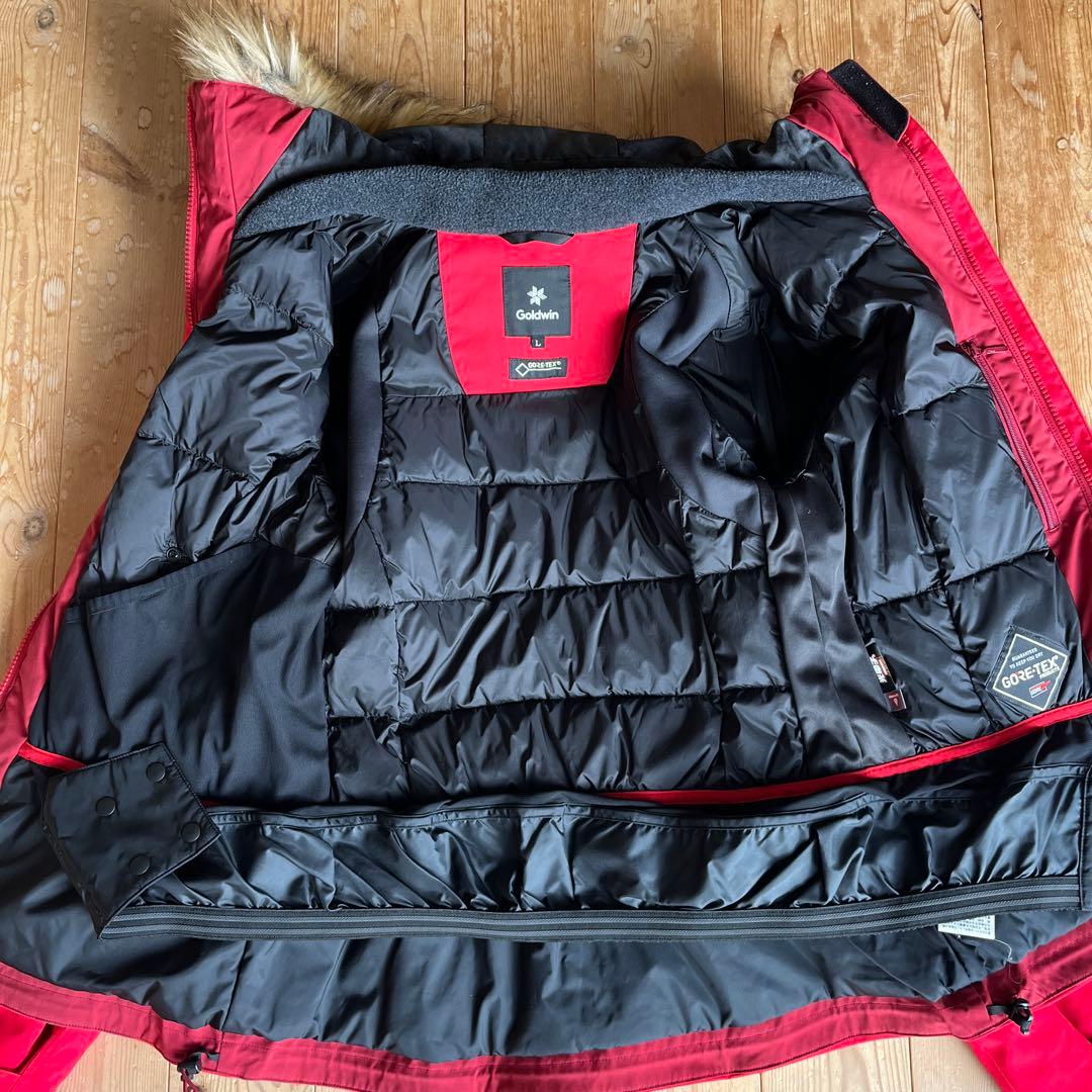Goldwin上位モデル　ゴアテックス スキーウェア