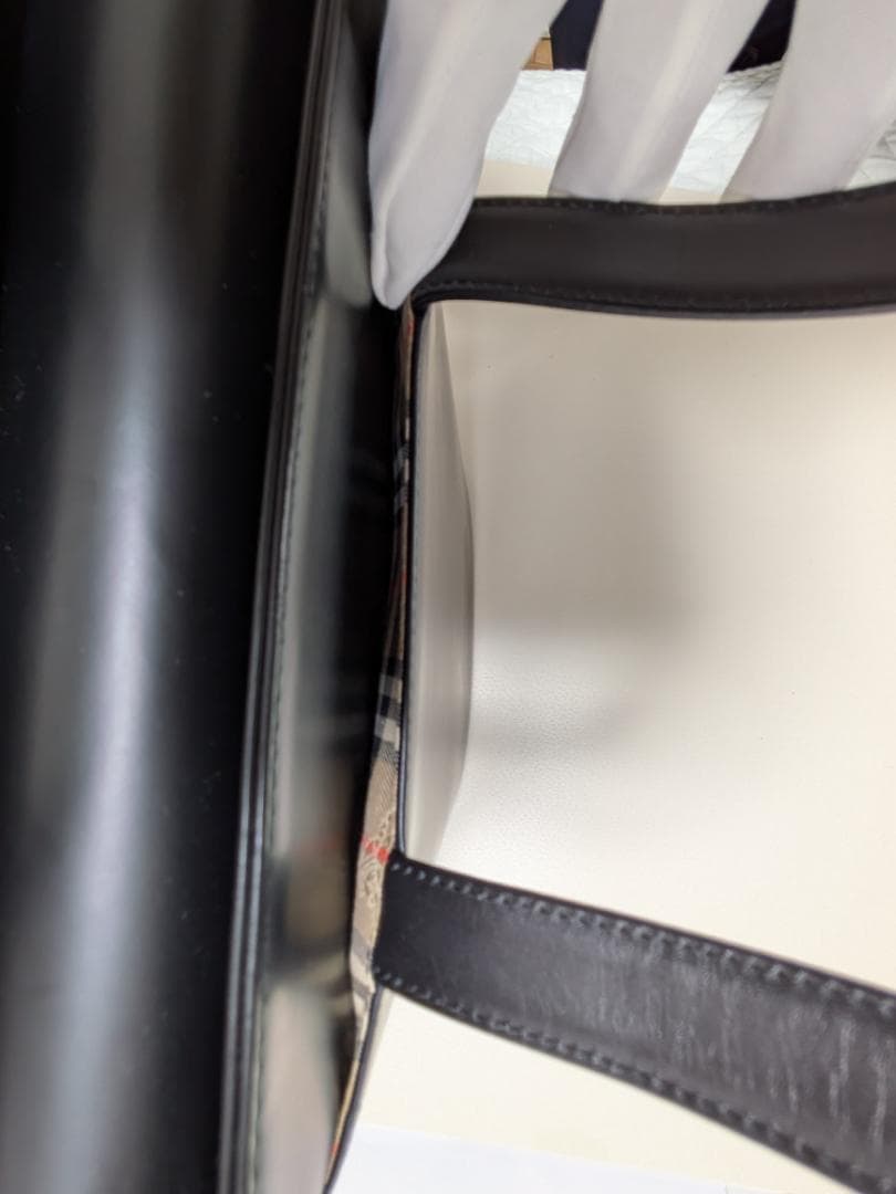 バーバリー Burberry レザーバック バケツ型