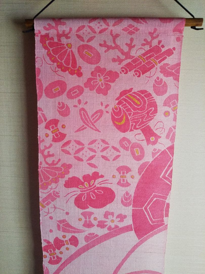 京都くろちく　麻タペストリー　❝宝尽くしとお雛様❞