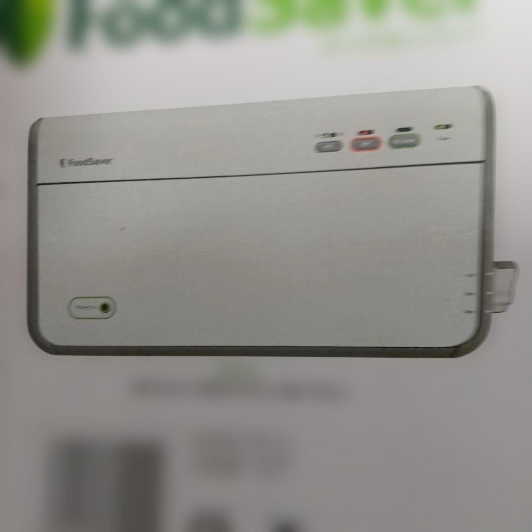 【６点セット】フードセーバー　マシン本体にパックロール収納スペースとカッター内蔵