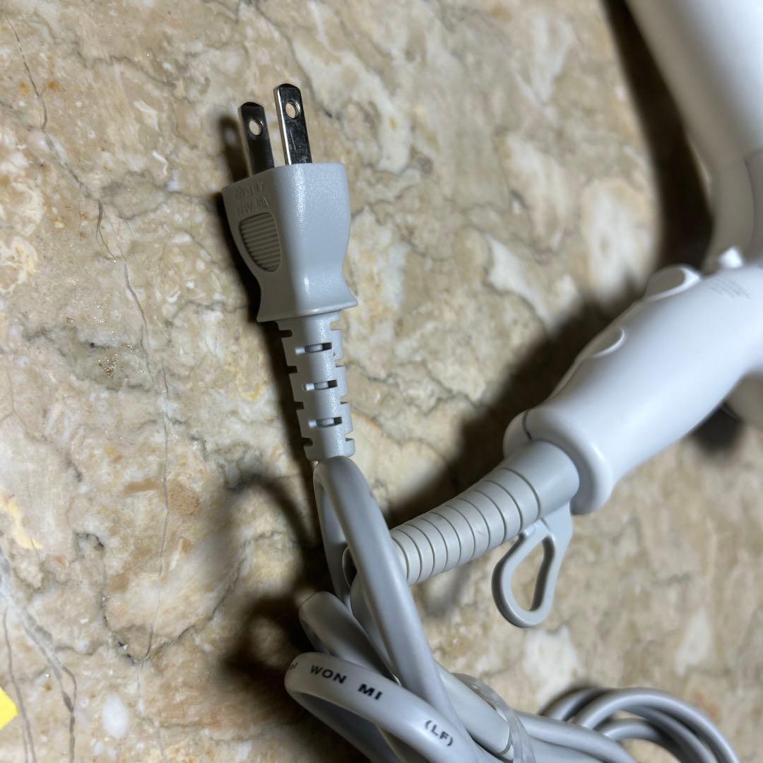 Repronzizer 3D Plus ヘアドライヤー(ノズルなし)