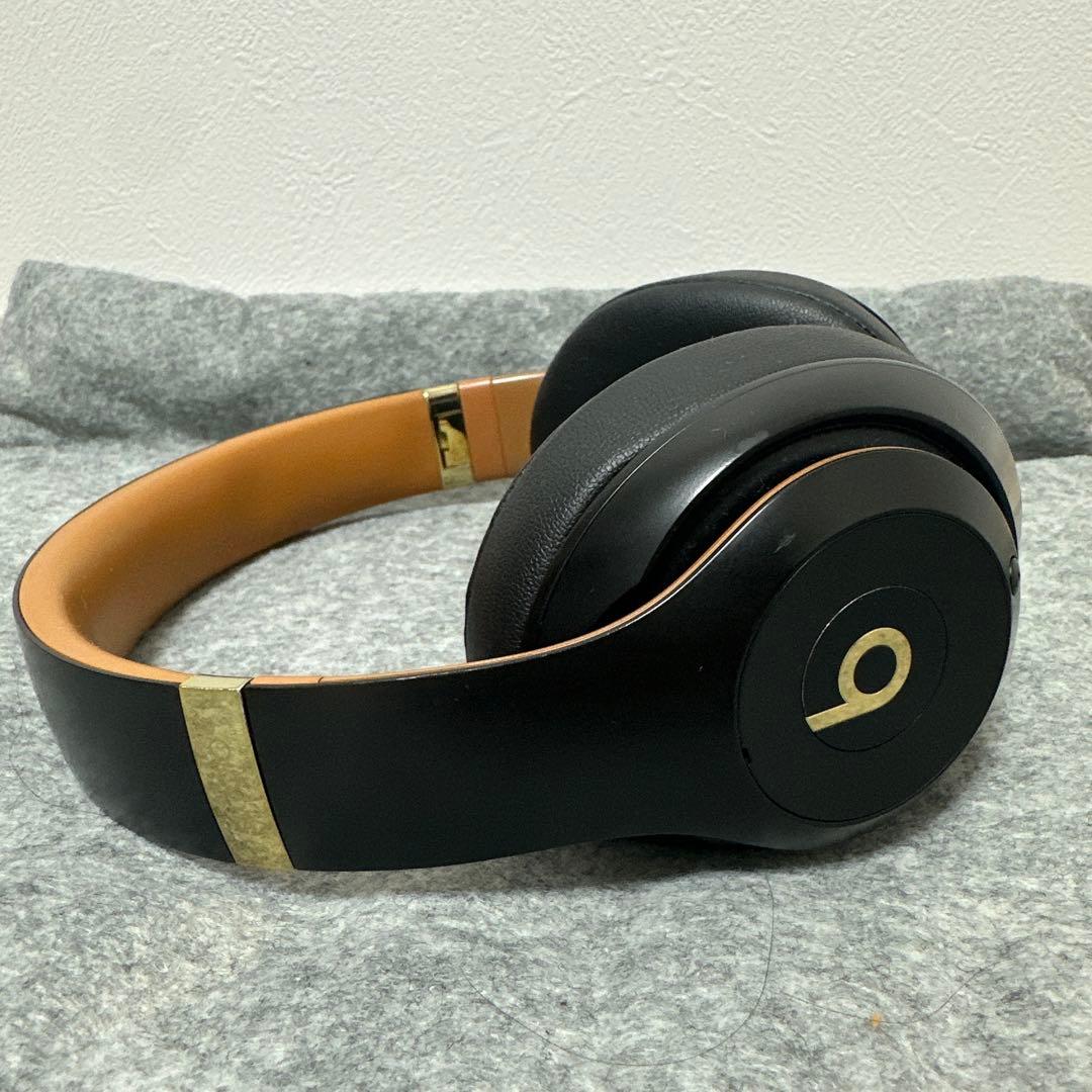 Beats Studio 3 Wireless ブラック/ゴールド