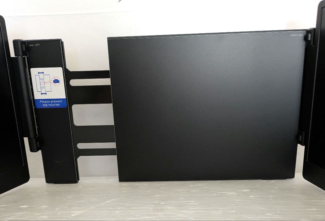 ディスプレイ・モニター本体 LAPTOMO S3 TRIPLE SCREEN