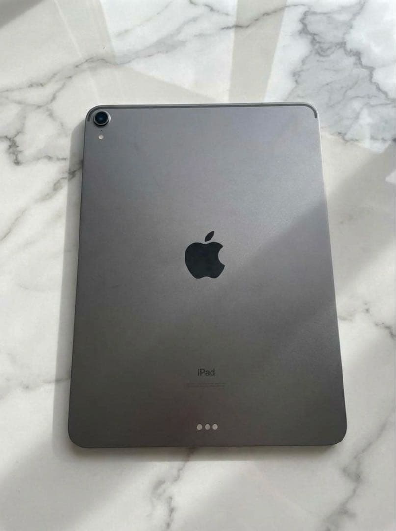 iPad pro 11インチA1980（第一世代）　Apple Pencil付き