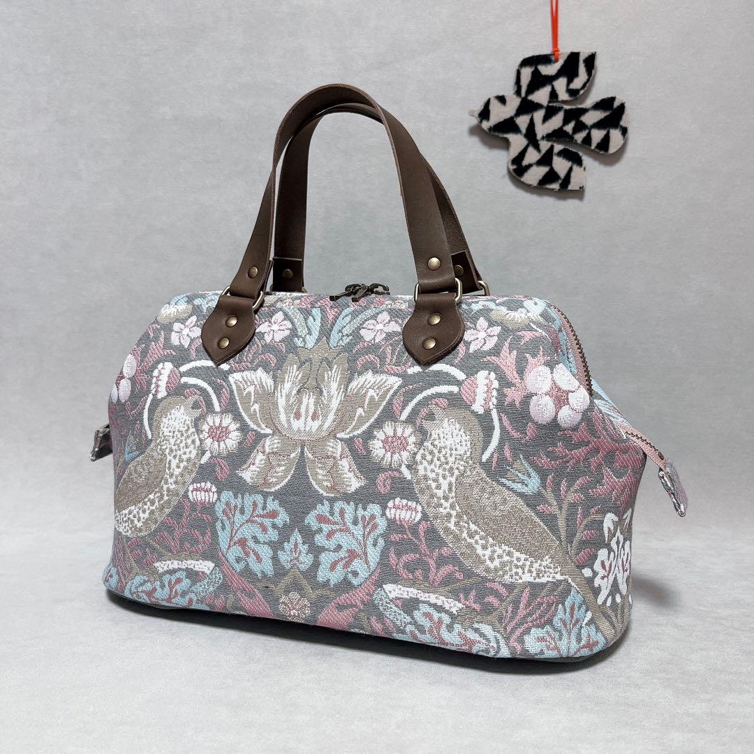 ハンドメイド　William Morris ボストンバッグ⑅︎◡̈︎*