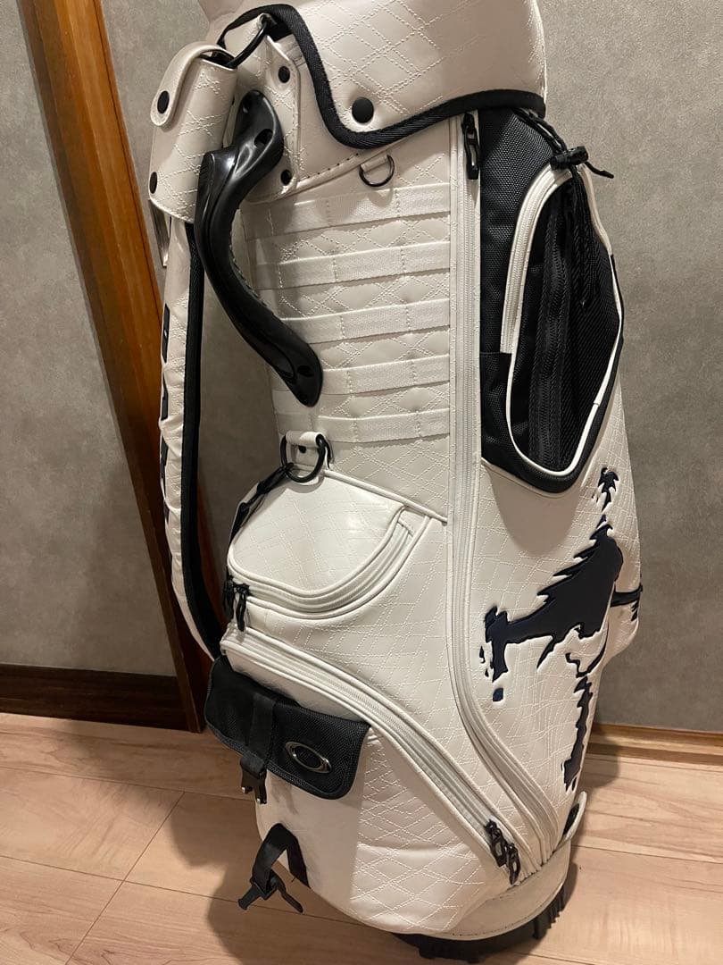 Oakley ゴルフバッグ ホワイト キャディバック