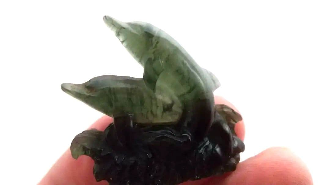 オ―ルド モルダバイト カ―ビング ドルフィン2頭