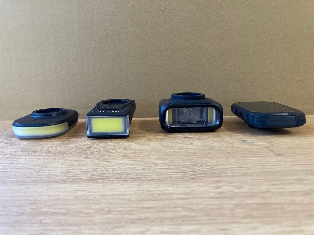 アクセサリー KOM Cycling Quick Release Light 350