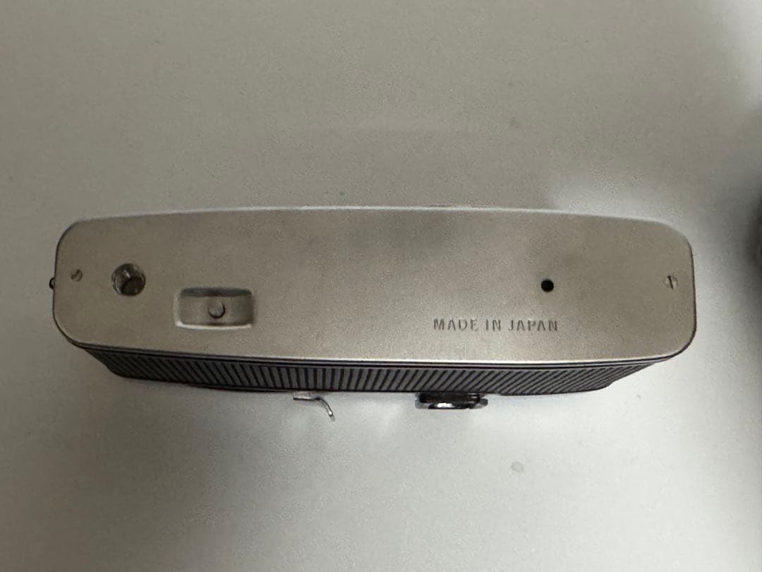 フィルムカメラ】オリンパス PEN-F