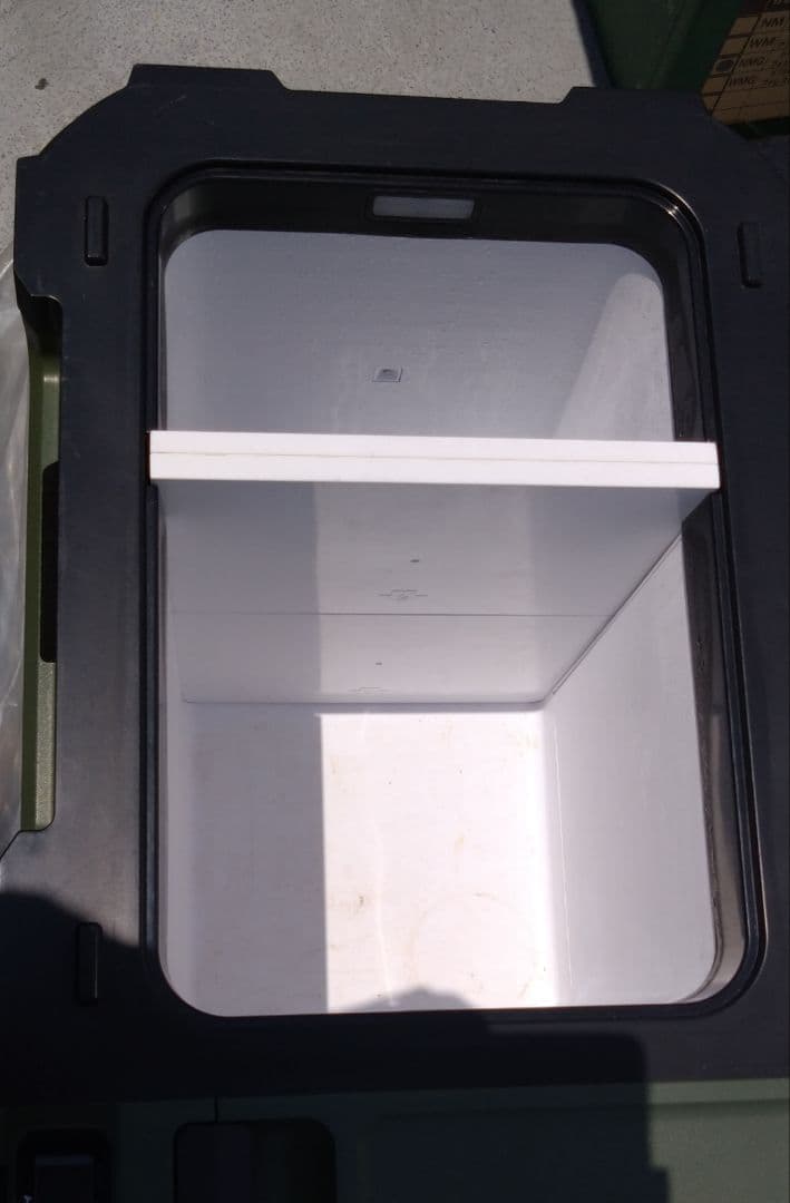 HiKOKI ハイコーキ コードレス冷温庫 UL18db（NMG）