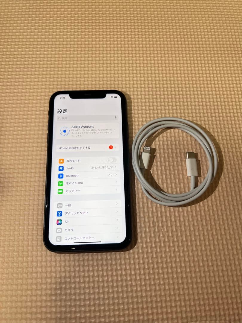 iPhone 11 64GB ブラック 本体 SIMロック解除