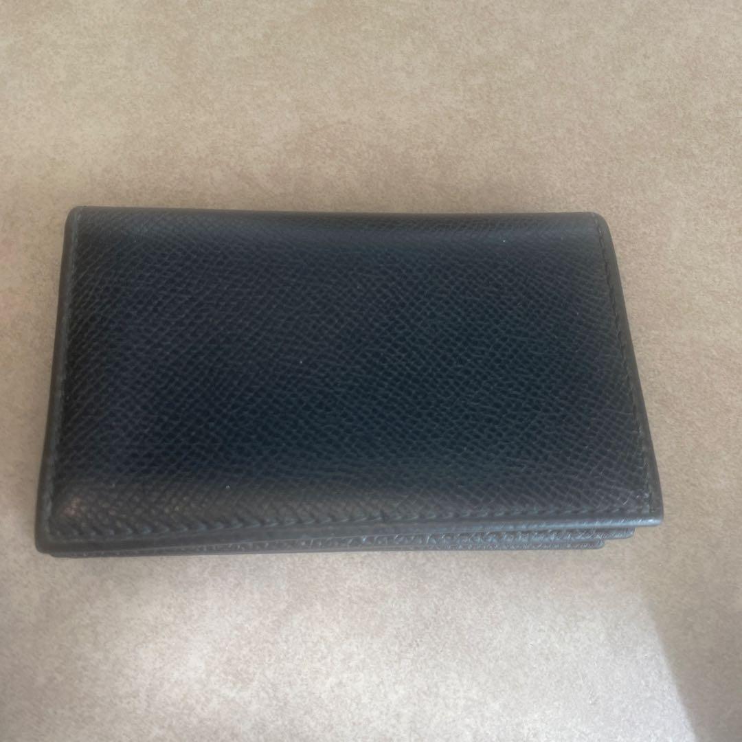 Salvatore Ferragamo 黒レザー名刺入れ