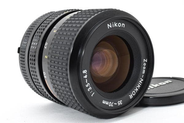 NIKON ZOOM-NIKKOR 35-70mm f3.5〜4.8