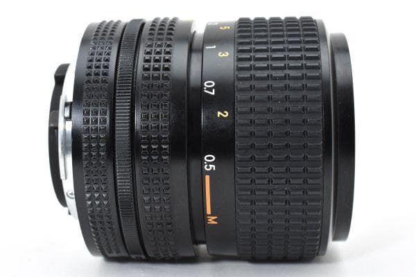 NIKON ZOOM-NIKKOR 35-70mm f3.5〜4.8
