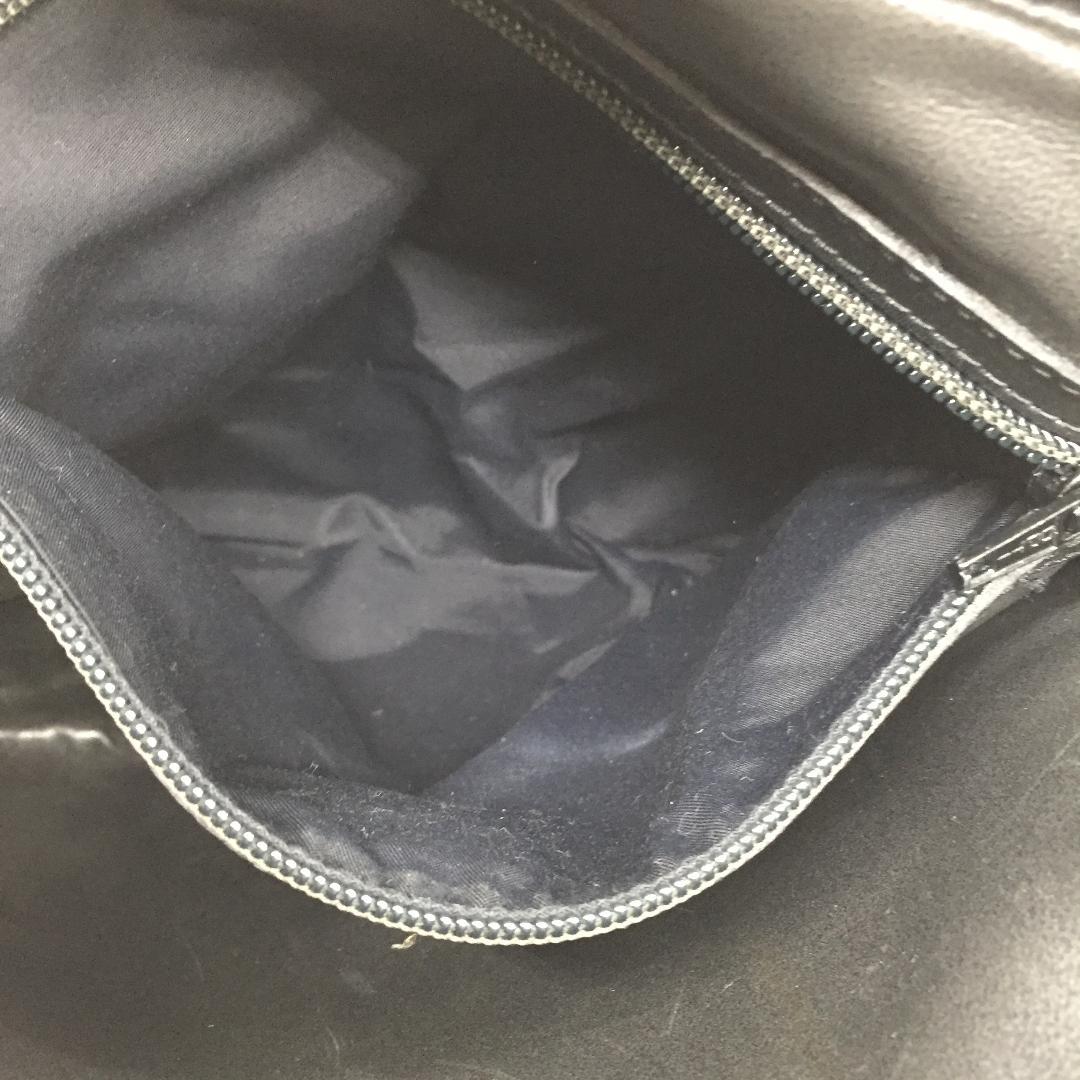 BALLY バリーショルダーバッグ ハンドバッグ レザー 本革 ロック金具