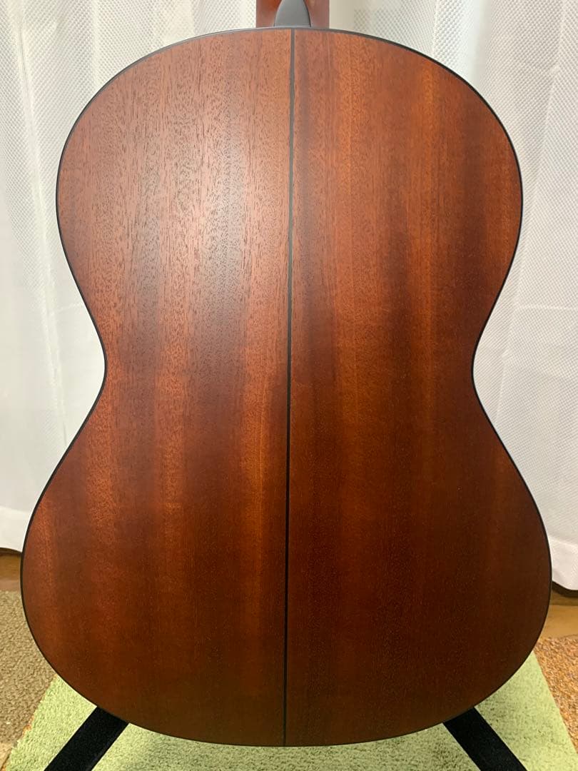 K.Yairi RF-65 HB L.R.Baggs LYRICピックアップ搭載