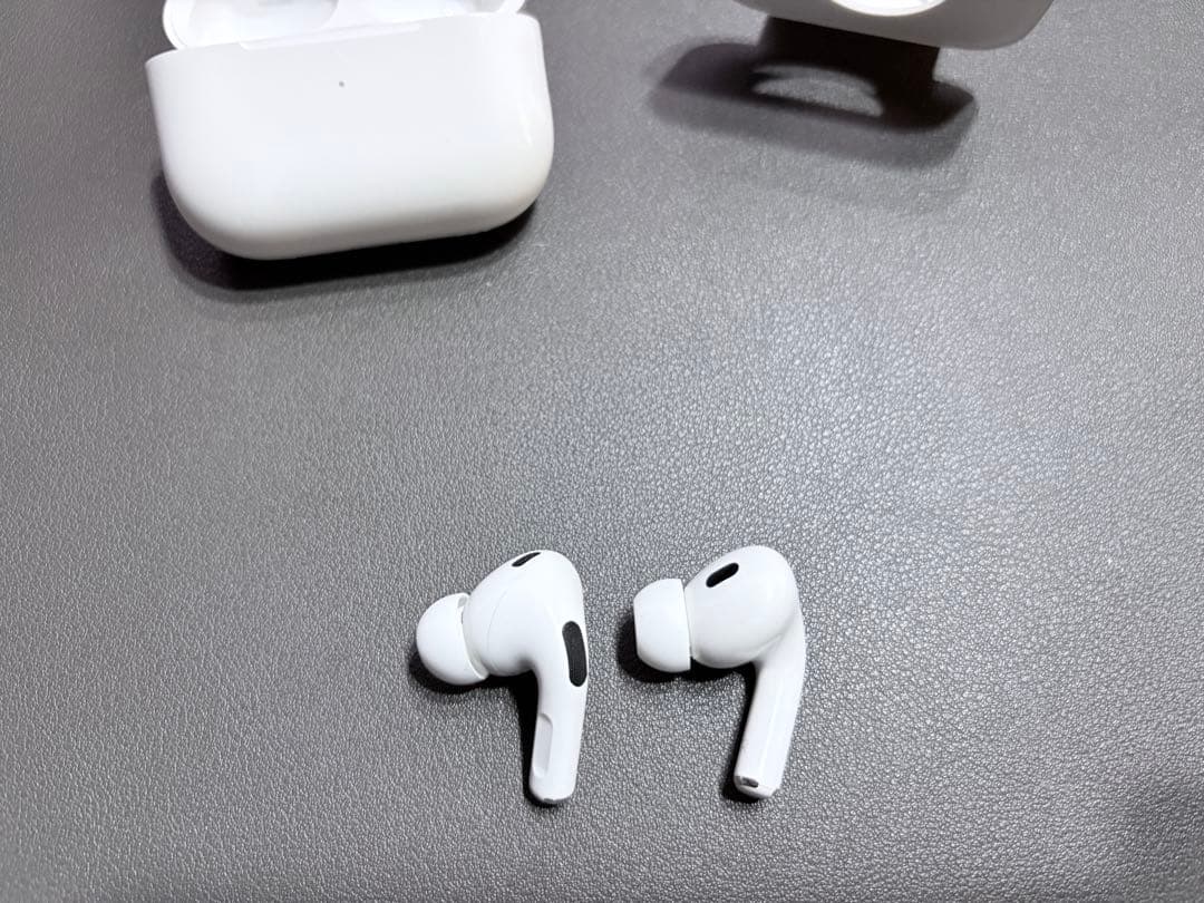 [美品] AirPods Pro 2 本体 (Lightning)