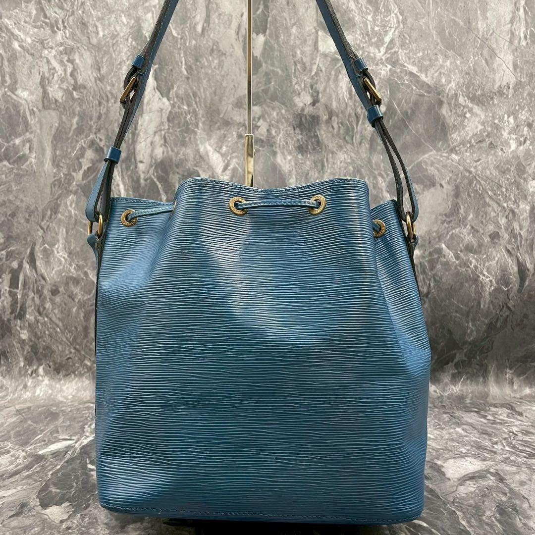 kao ✨ルイヴィトン エピ プチノエ M44105 トレドブルー