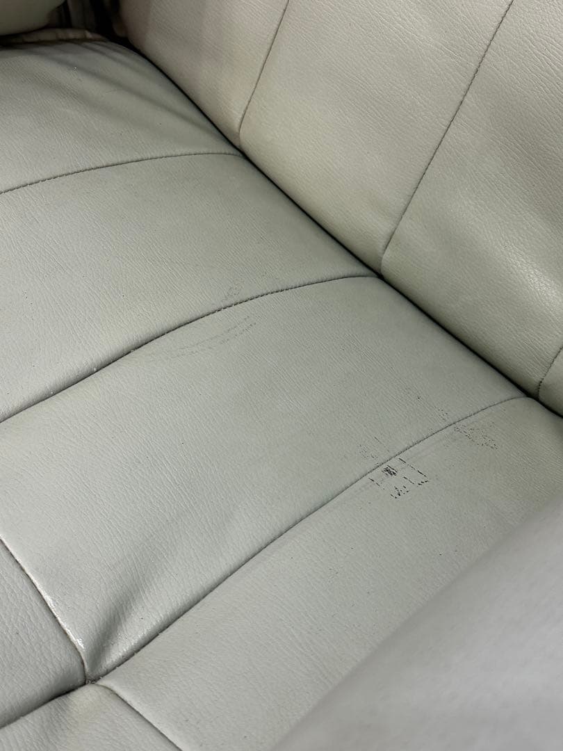 【東京都内23区配送無料】高級　リクライニングパーソナル　チェア　椅子　ソファー