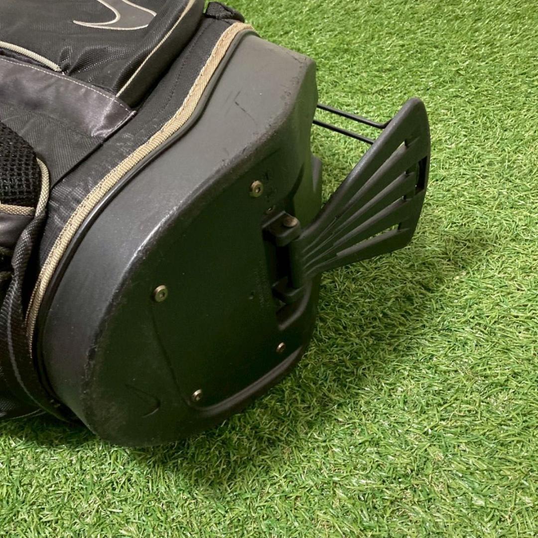 【美品】NIKE ナイキ　キャディバッグ　　スタンド式　ブラック