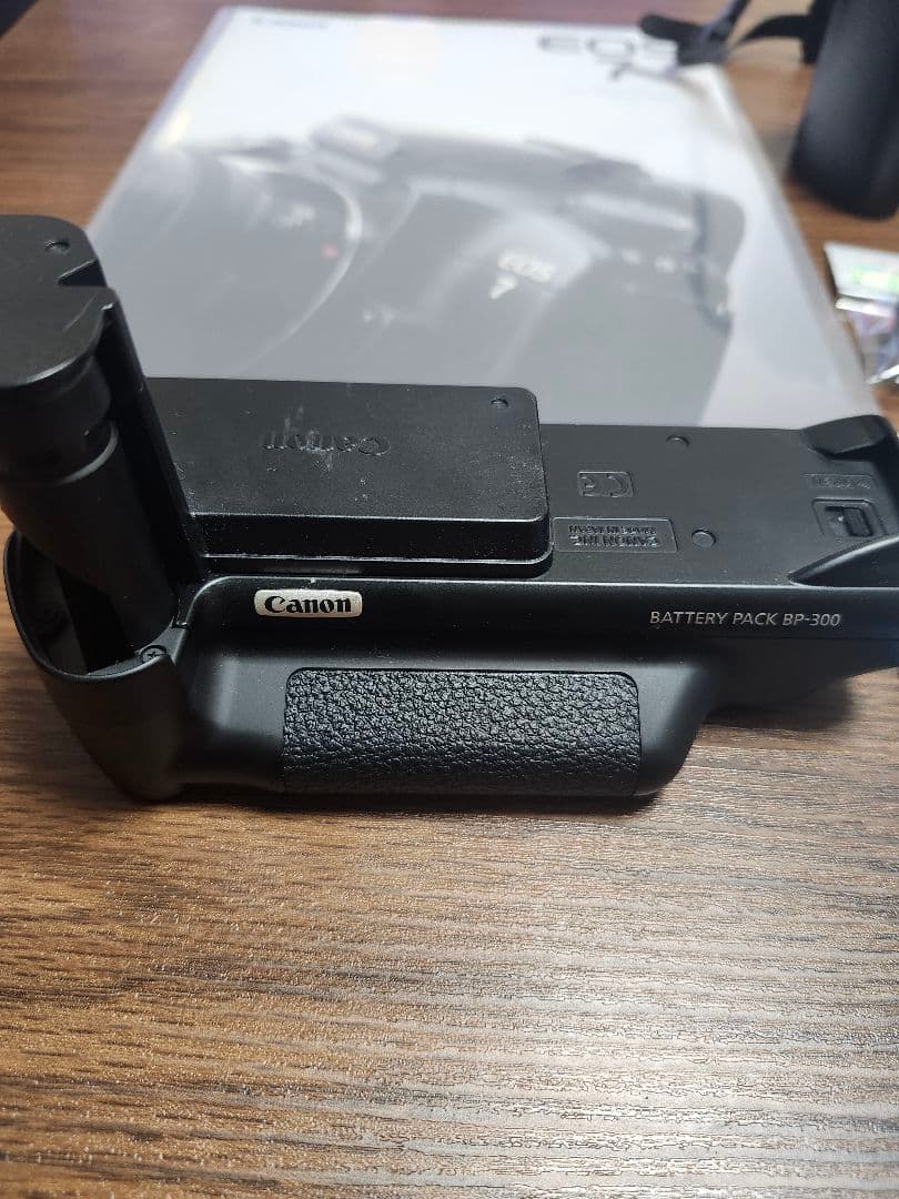 Canon EOS 7 50mm 1.8　バッテリーパック・カタログ付き