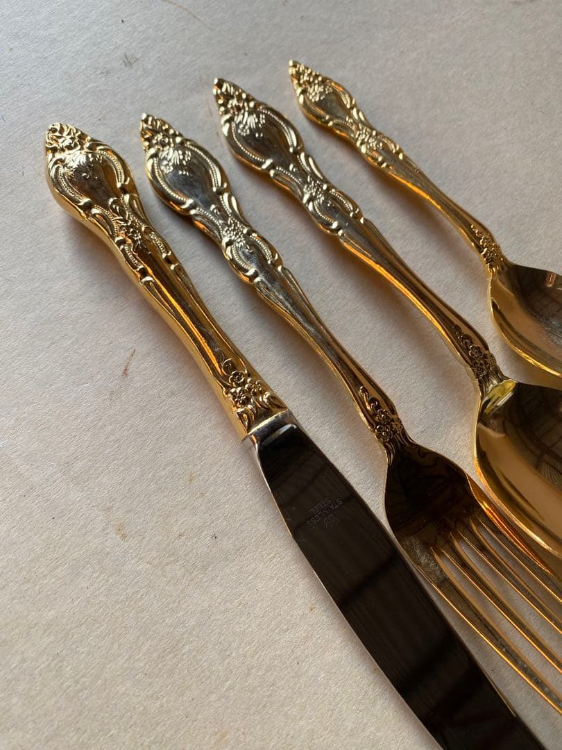 金メッキ　カトラリーセット　ゴールド