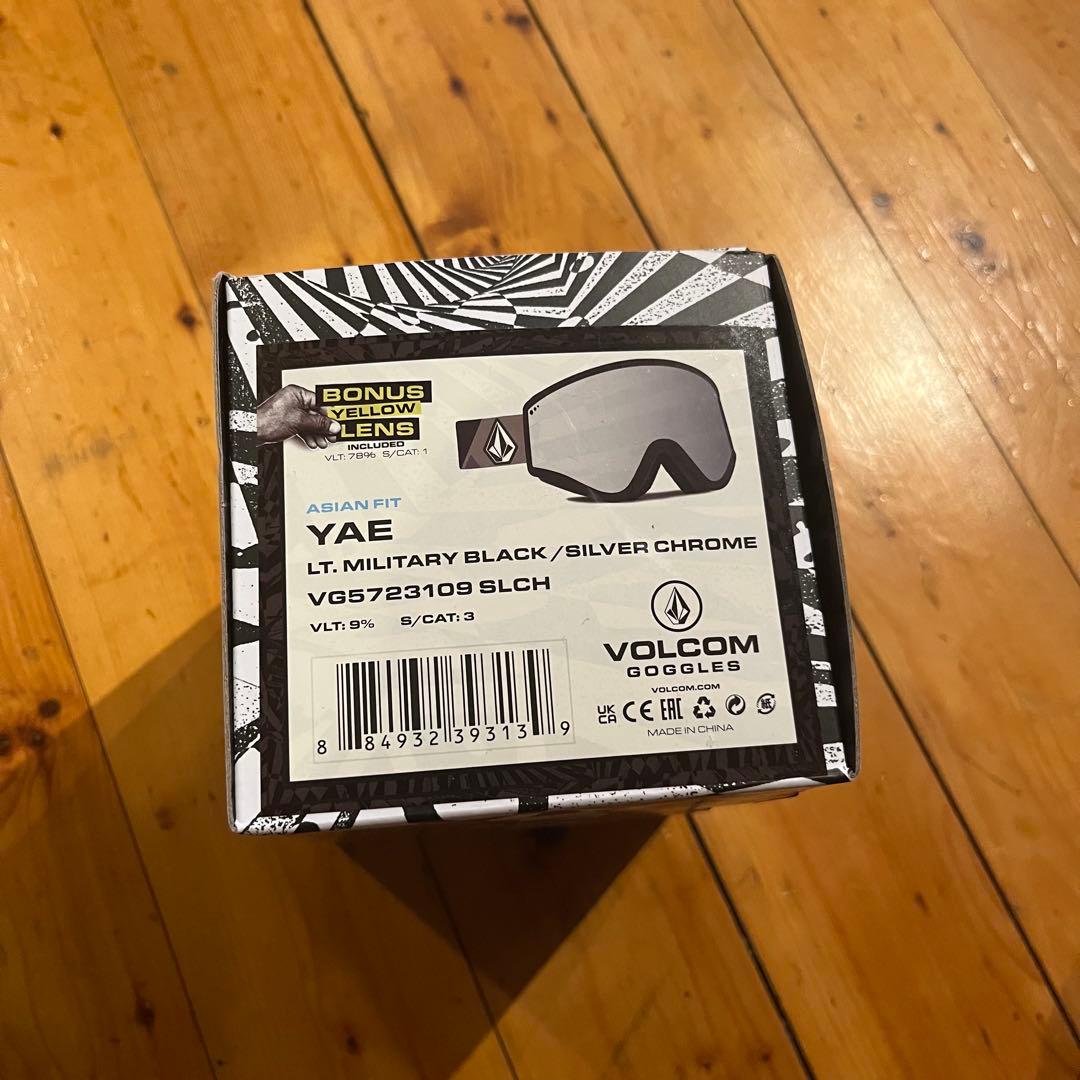 VOLCOM ゴーグル　YAE ボーナスレンズ付き　アジアンフィット