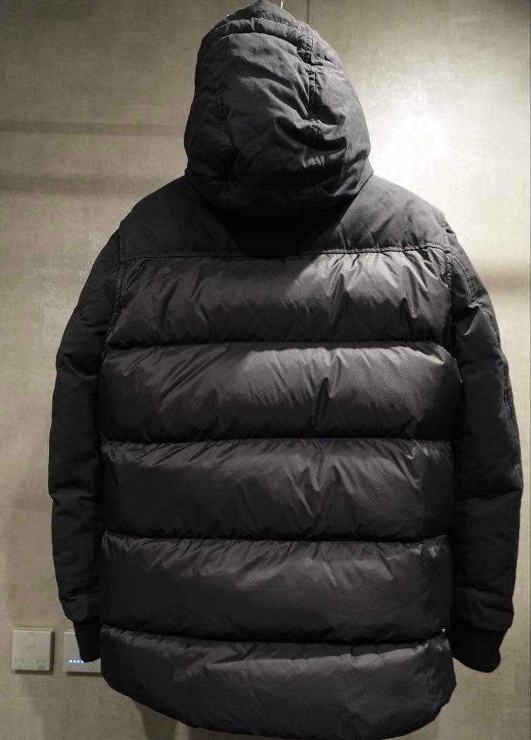 VICTORINOX 　フード付2way ダウンジャケット ダウンベスト