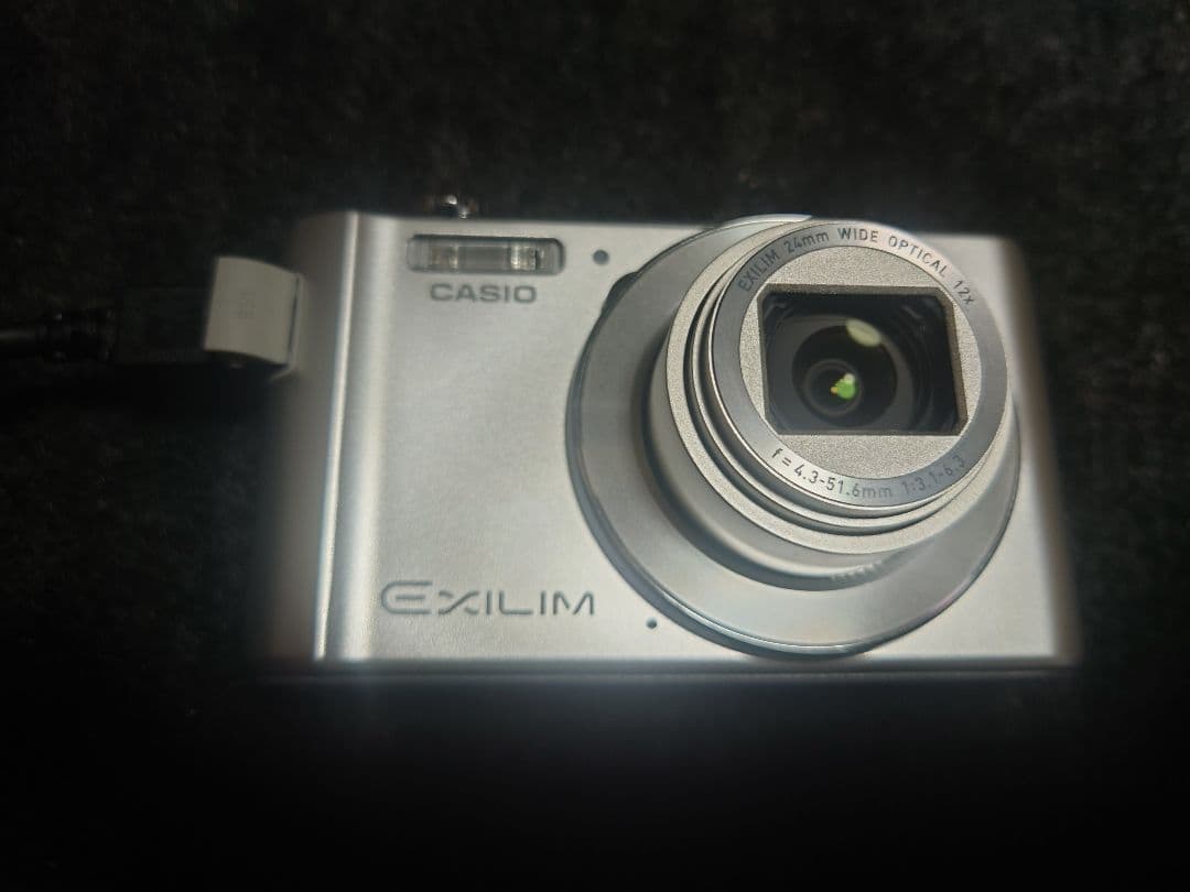 CASIO EXILIM EX-ZS240 シルバー　動作確認済み　コンデジ