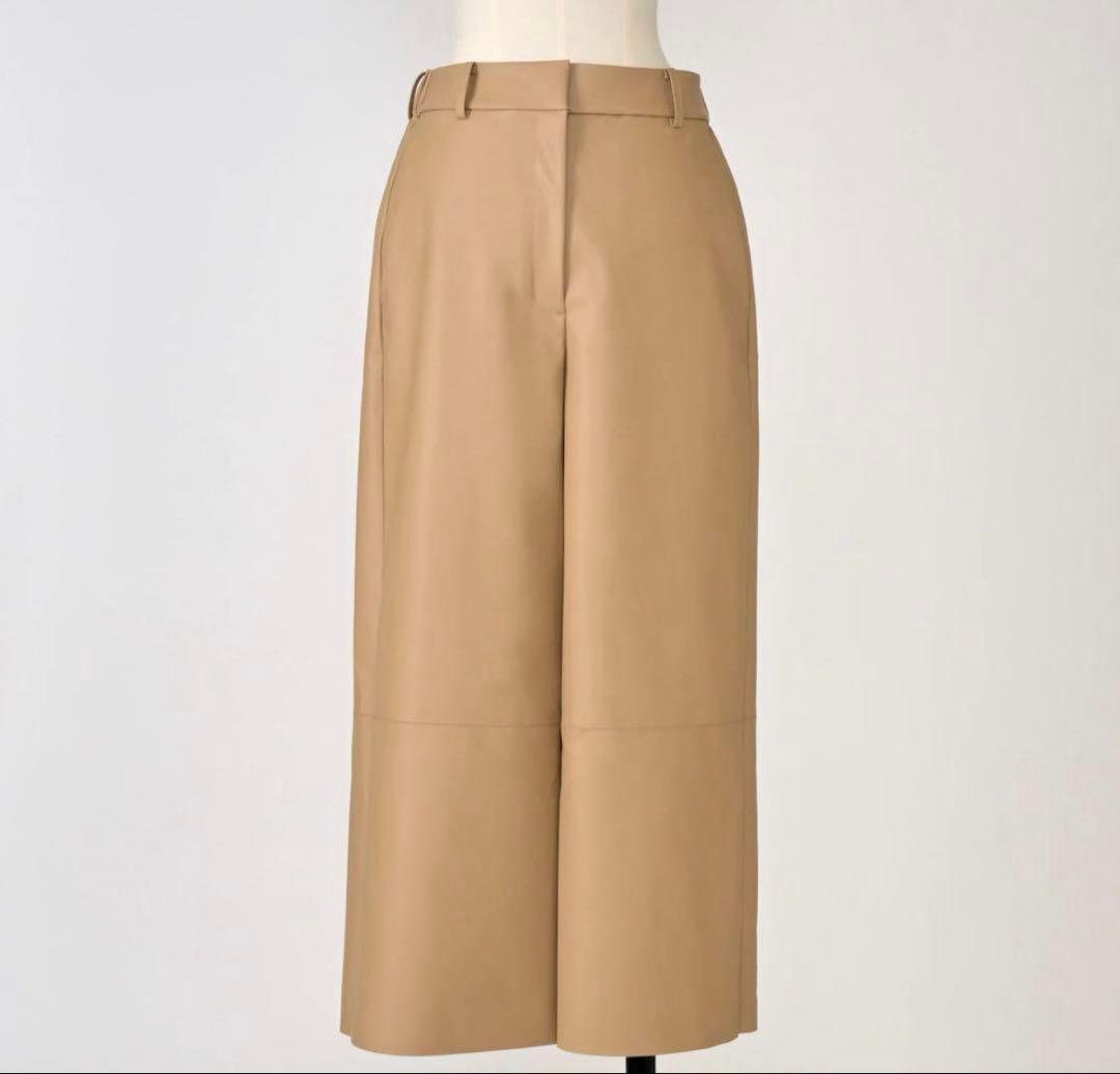 限定価格【美品】Heve ラバーパンツ、38サイズ、キャメル