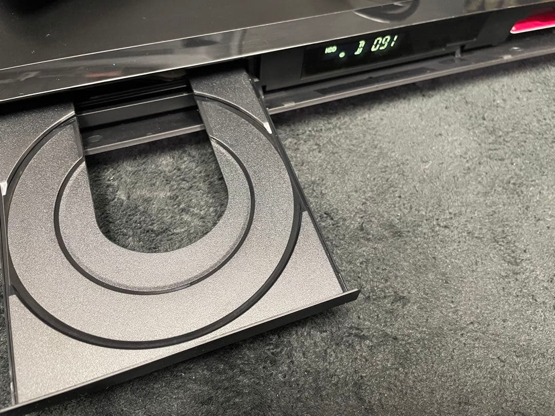 Panasonic DMR-BRW560 2019年製