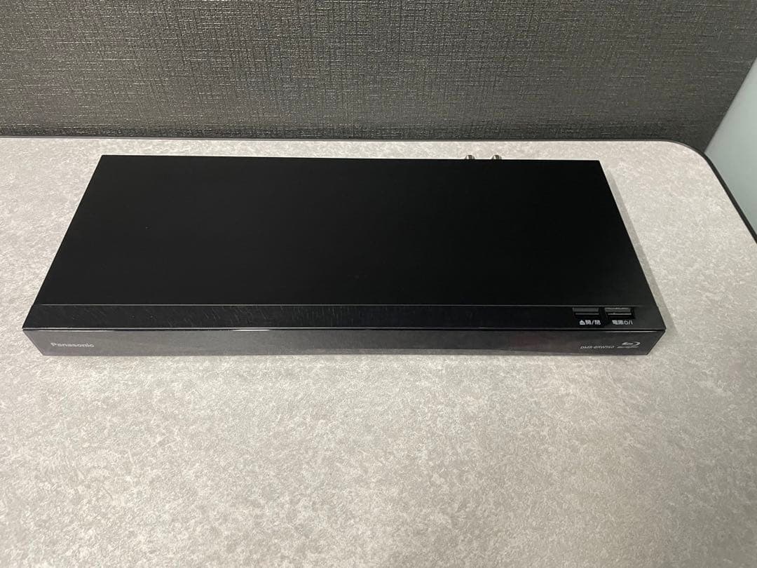 Panasonic DMR-BRW560 2019年製