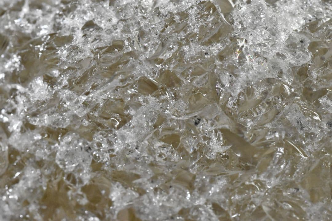 ★タンザニア マニャラ州 kiteto kondowa産クォーツ レインボー入り