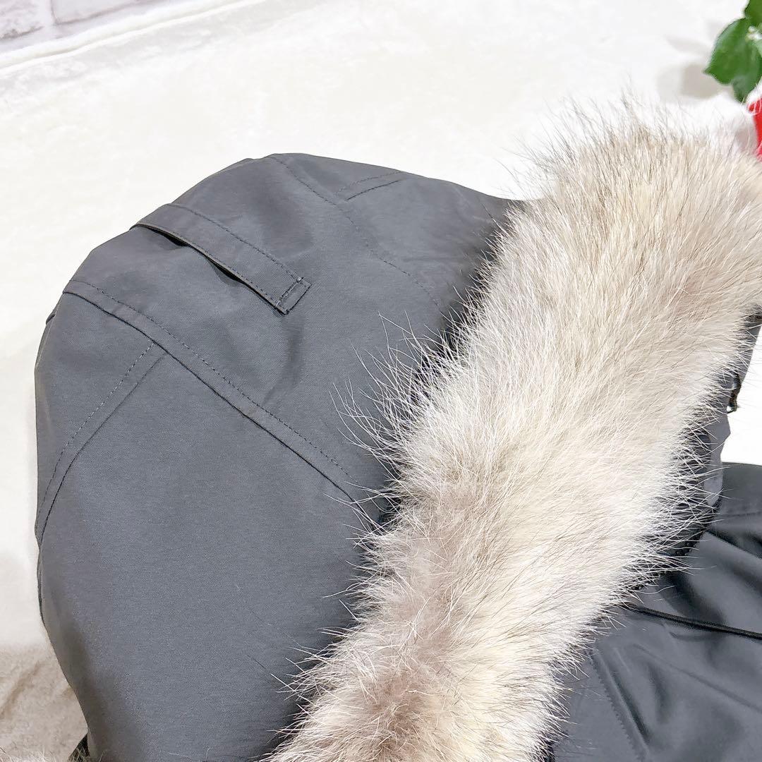 新品同様✨　カナダグース　ダウンジャケット　ファー　グレー　L メンズ