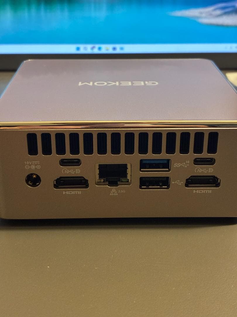 Windowsデスクトップ GEEKOM A5 AMD Ryzen 5 7430U 16GB 512GB