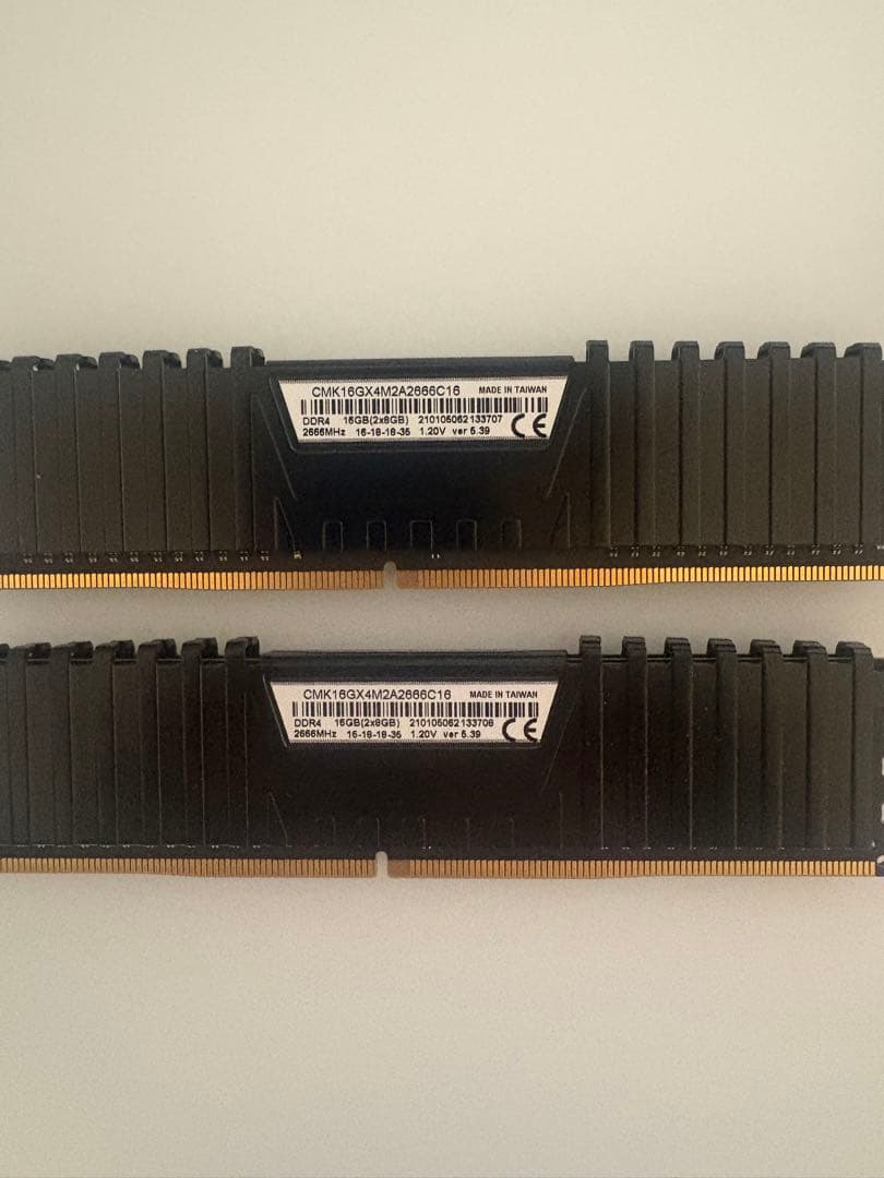 Corsair DDR4 16GB(8GB×2) 2666MHz
