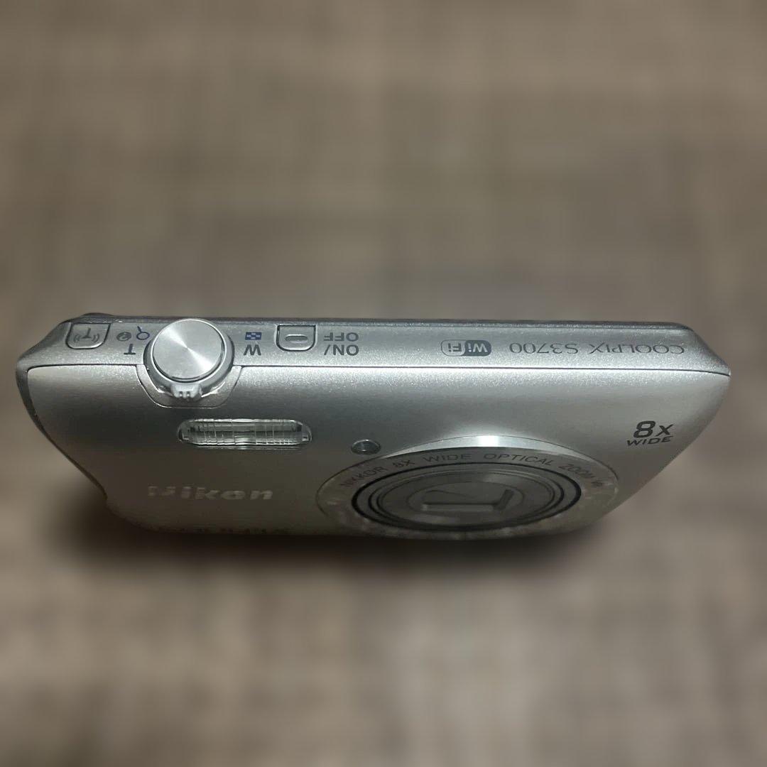 Nikon デジカメ　クールピクス　S3700 シルバー　中古簡易動作
