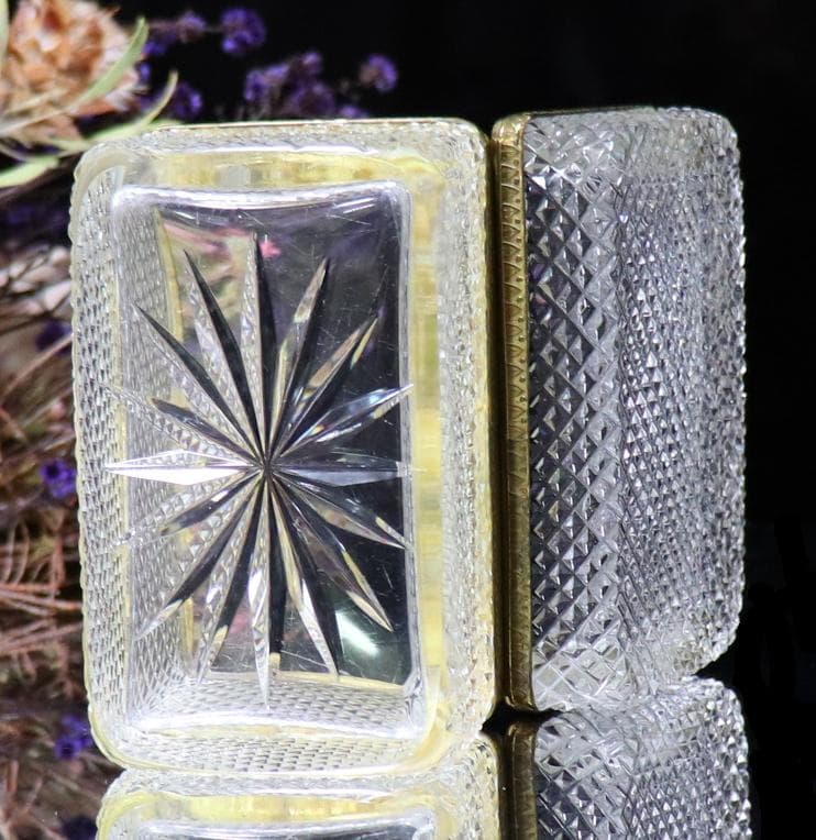 オールド・バカラ レア型 ディアマン・ビゾー ブロンズ装飾 ジュエリーボックス