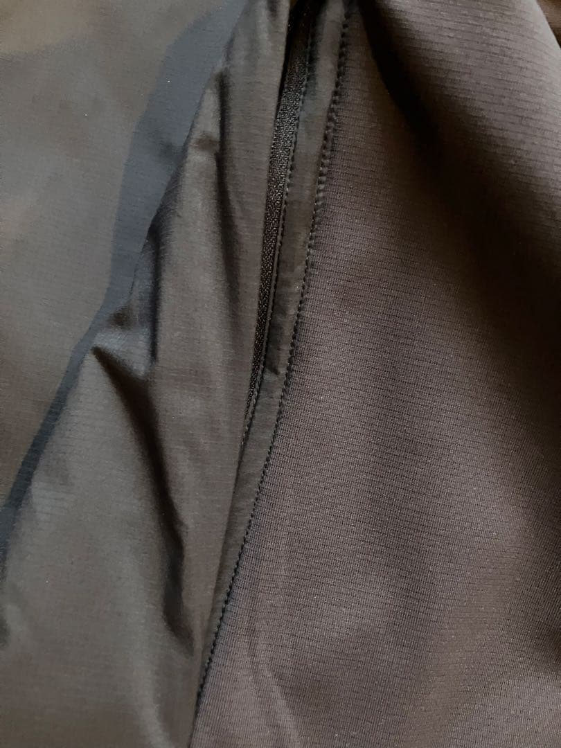 美品！タグ付き　ARC'TERYXAtomHoody XXL ブルゾン