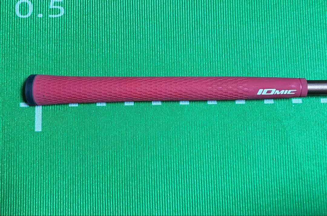 テーラーメイドミニドラ　BRNR 13.5 2本Ｓシャフト付き