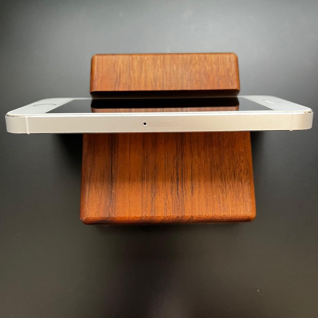 ✨バッテリー新品交換済み✨Apple iPhone 5s Silver 64GB