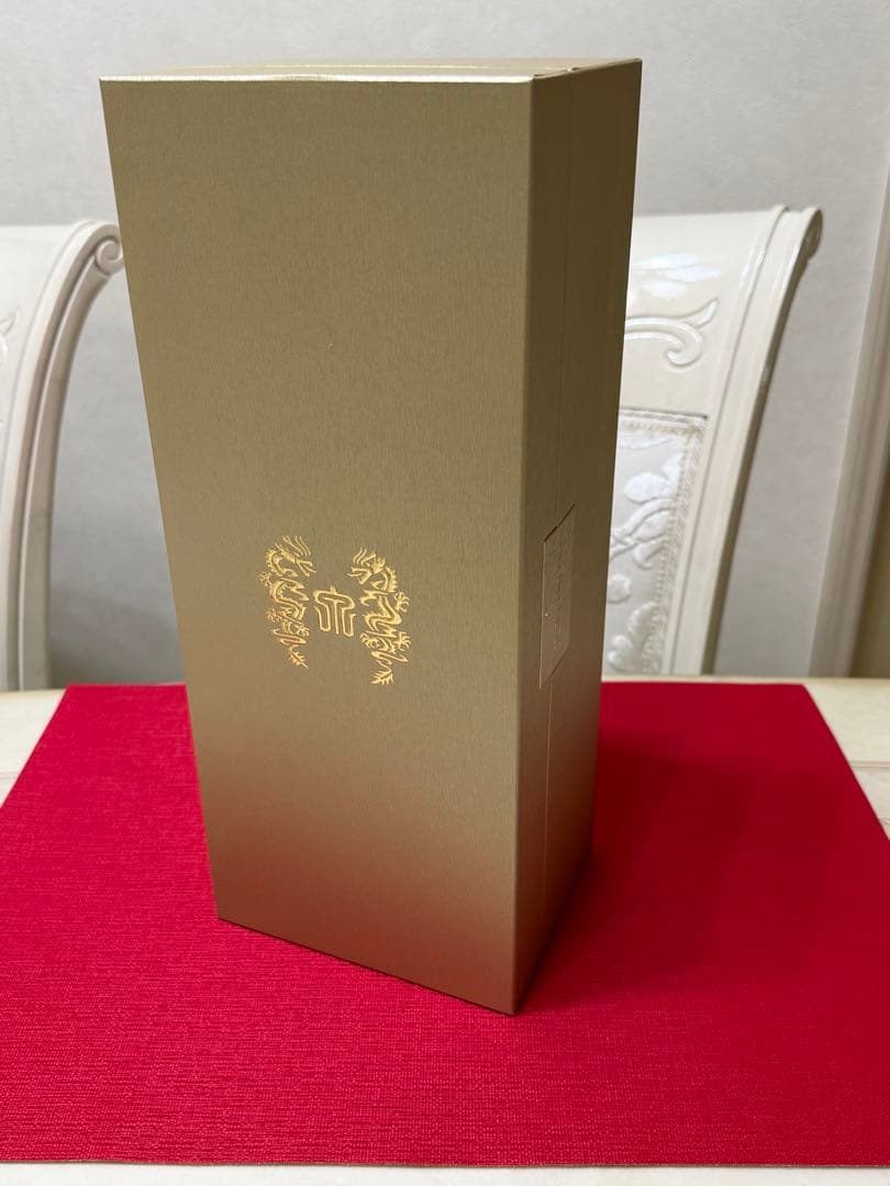 【空瓶】十四代龍泉 隼　日本酒 化粧箱入