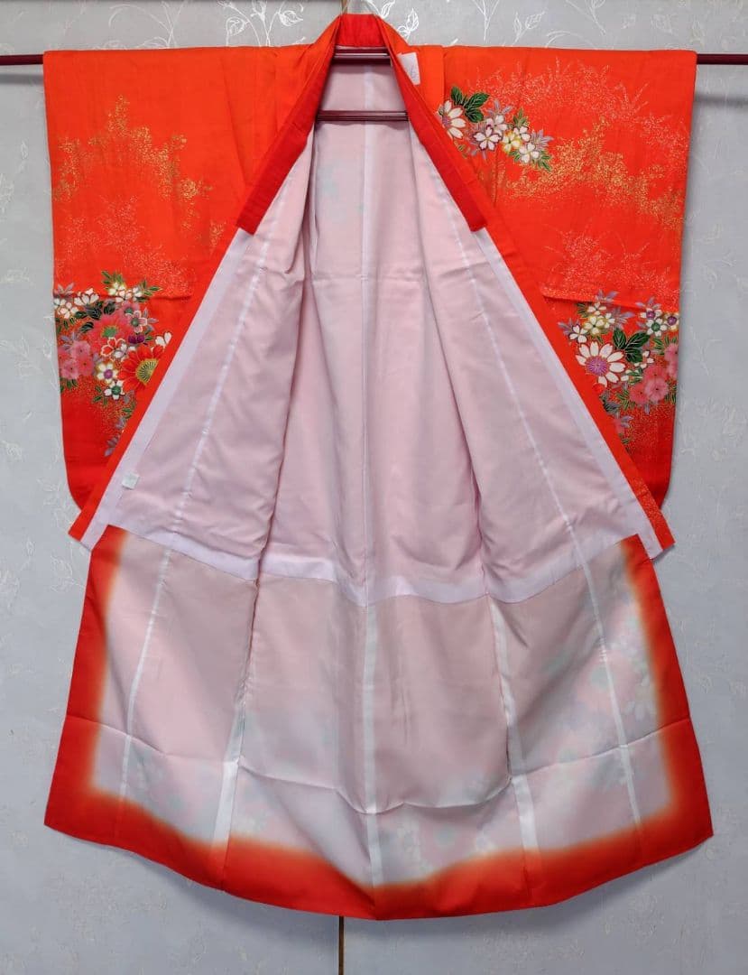 RK546子供着物重ね襟付き　綺麗美品着丈131センチ裄丈47センチ7歳前後用