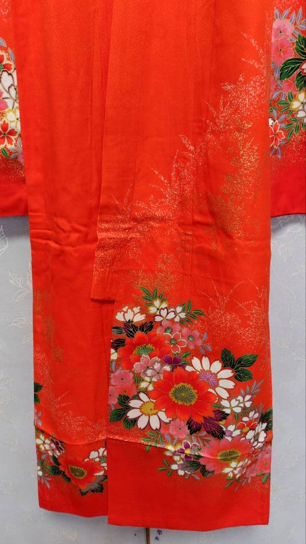 RK546子供着物重ね襟付き　綺麗美品着丈131センチ裄丈47センチ7歳前後用