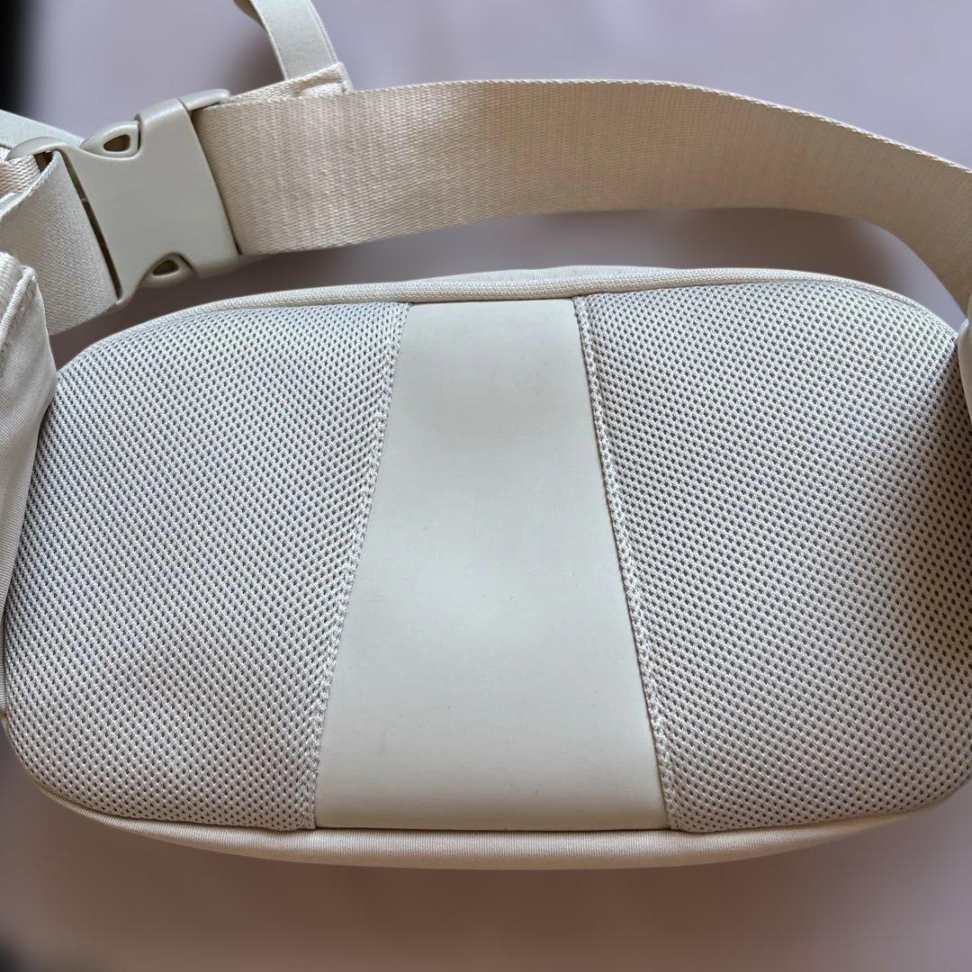 【美品】ポムル　ヒップシート