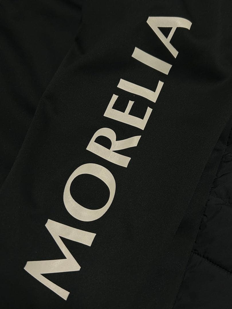 未使用 MIZUNO モレリア テックフィルコート 中綿ジャケット 黒 2XL