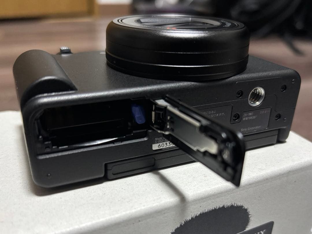 SONY デジタルカメラ ZV-1M2