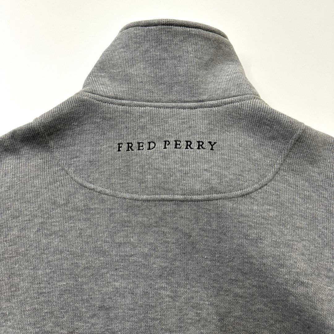 Fred Perry フレッドペリー ハーフジップ スウェット L 刺繍ロゴ