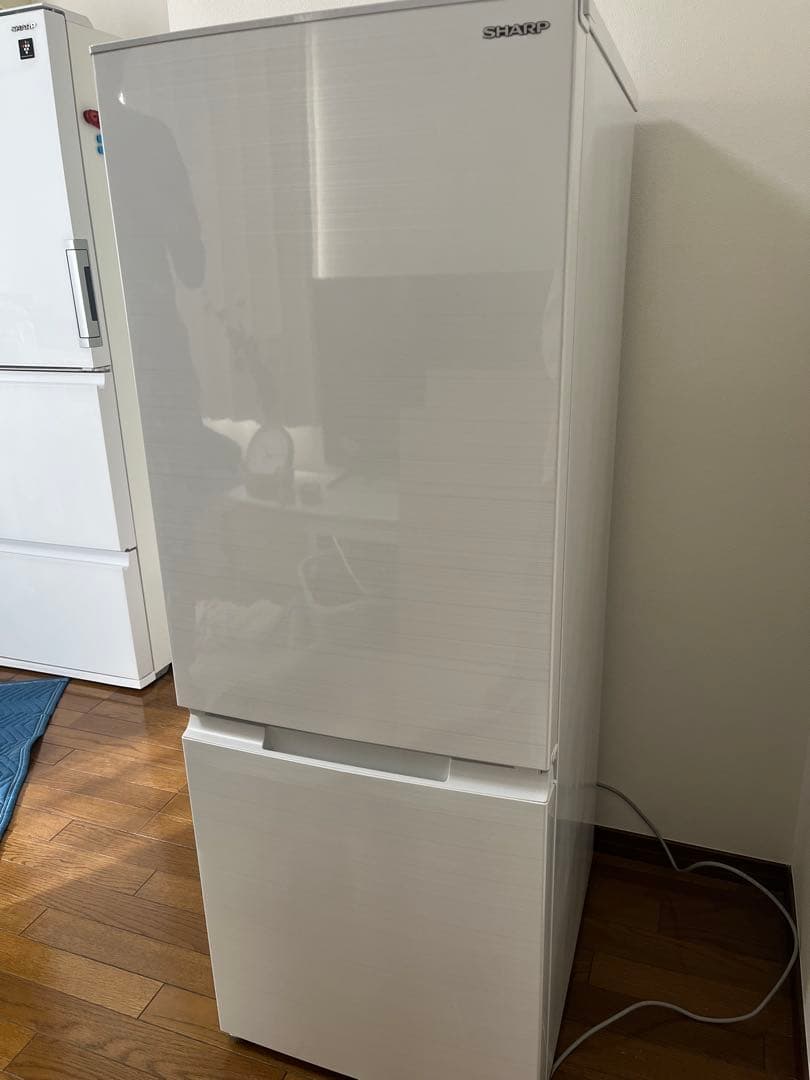 【美品】2021年製 SHARP 冷蔵庫SJ-D18G-W 179ℓ 2ドア