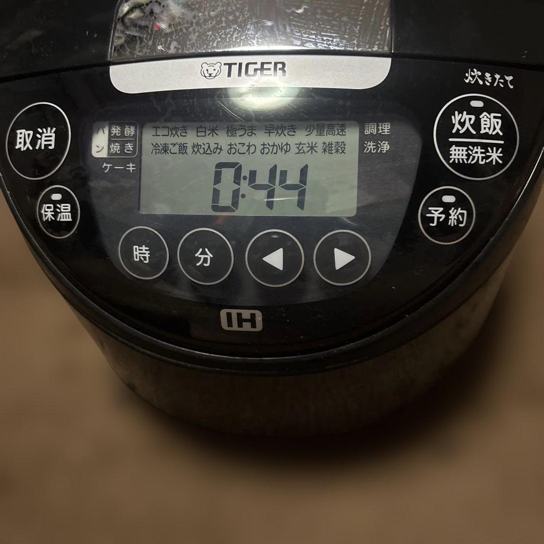 少々値下げ TIGER IH炊飯器 デジタル表示